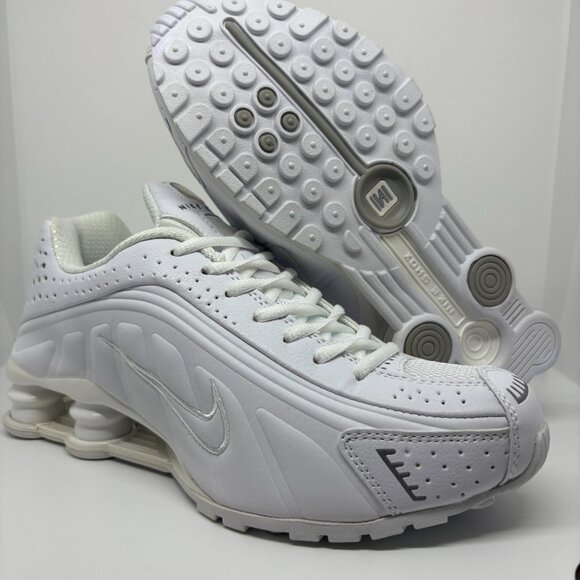 Men's All White Nike Shox - Picture 1 of 7